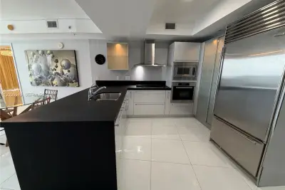 18201 Collins Ave #5105, Sunny Isles Beach: photo 1 of 21
