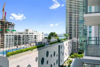 501 NE 31st St #910, Miami: photo 1 of 84