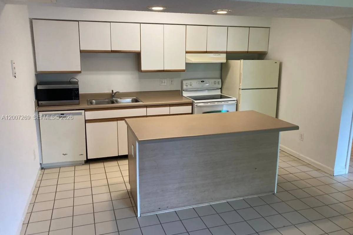 3985 W Mcnab Rd #A111, Pompano Beach: photo 1 of 32