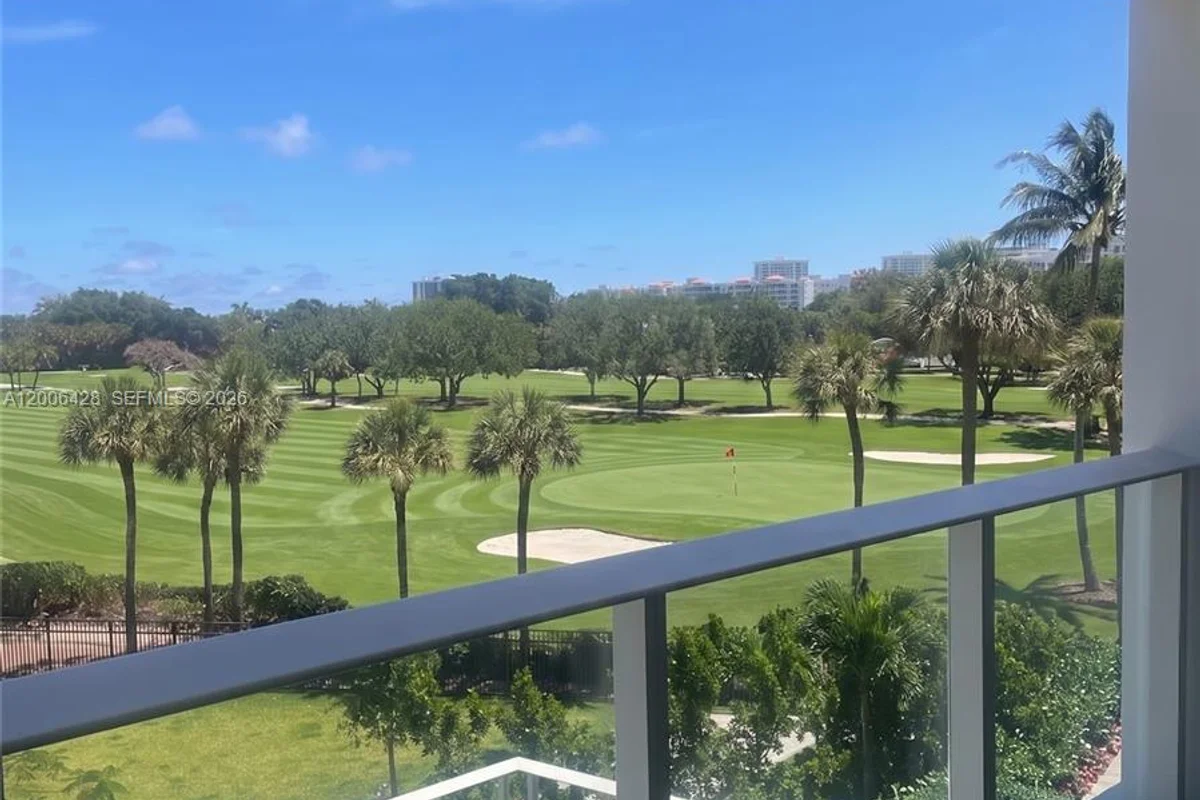 220 SE Mizner Blvd #321, Boca Raton: photo 1 of 24