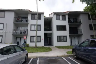 9200 W Atlantic Blvd #1417, Coral Springs: photo 1 of 19