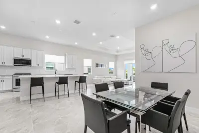 12325 Frontline Ln, Palm Beach Gardens: photo 1 of 52