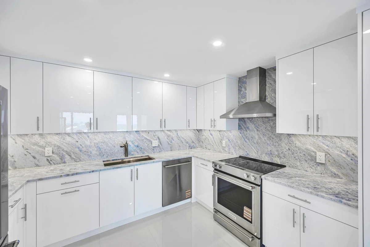 2100 S Ocean Ln #1608, Fort Lauderdale: photo 1 of 30