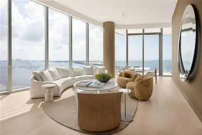 175 SE 25th Rd #1501, Miami: photo 1 of 45