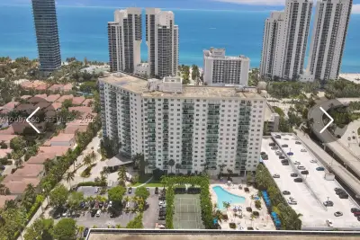 19370 Collins Ave #1612, Sunny Isles Beach: photo 1 of 13
