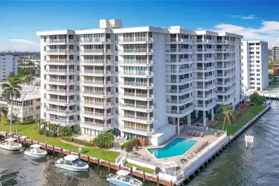 3100 NE 48th St #507, Fort Lauderdale: photo 1 of 72