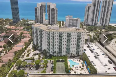 19370 Collins Ave #1612, Sunny Isles Beach: photo 1 of 13
