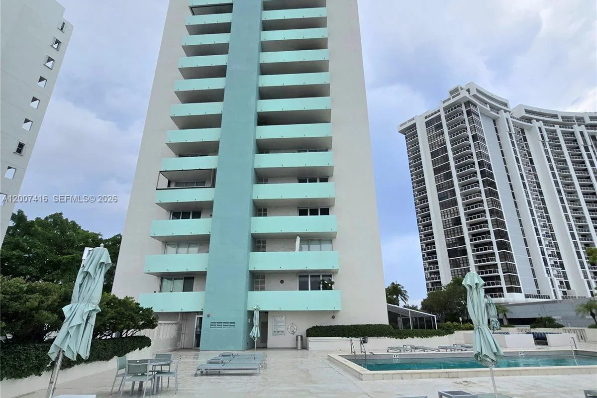 5 Island Ave #5A, Miami Beach: photo 1 of 30