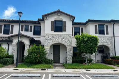 11335 SW 248th Ter, Homestead: photo 1 of 43