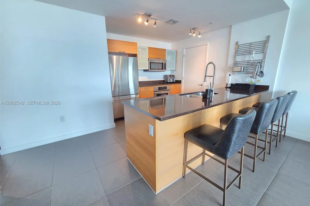 3301 NE 1st Ave #H2710, Miami: photo 1 of 22