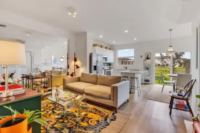2349 NW 122nd Ter, Miami: photo 1 of 30