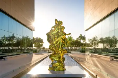 10201 Collins Ave #404, Bal Harbour: photo 1 of 39