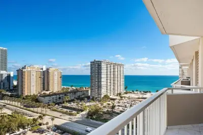1985 S Ocean Dr #16b, Hallandale Beach: photo 1 of 17