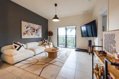 7925 NW 104th Ave #24, Doral: photo 1 of 27