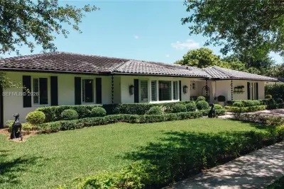 16241 W Troon Cir, Miami Lakes: photo 1 of 75