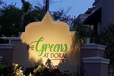 9761 NW 46th Ter #107, Doral: photo 1 of 11
