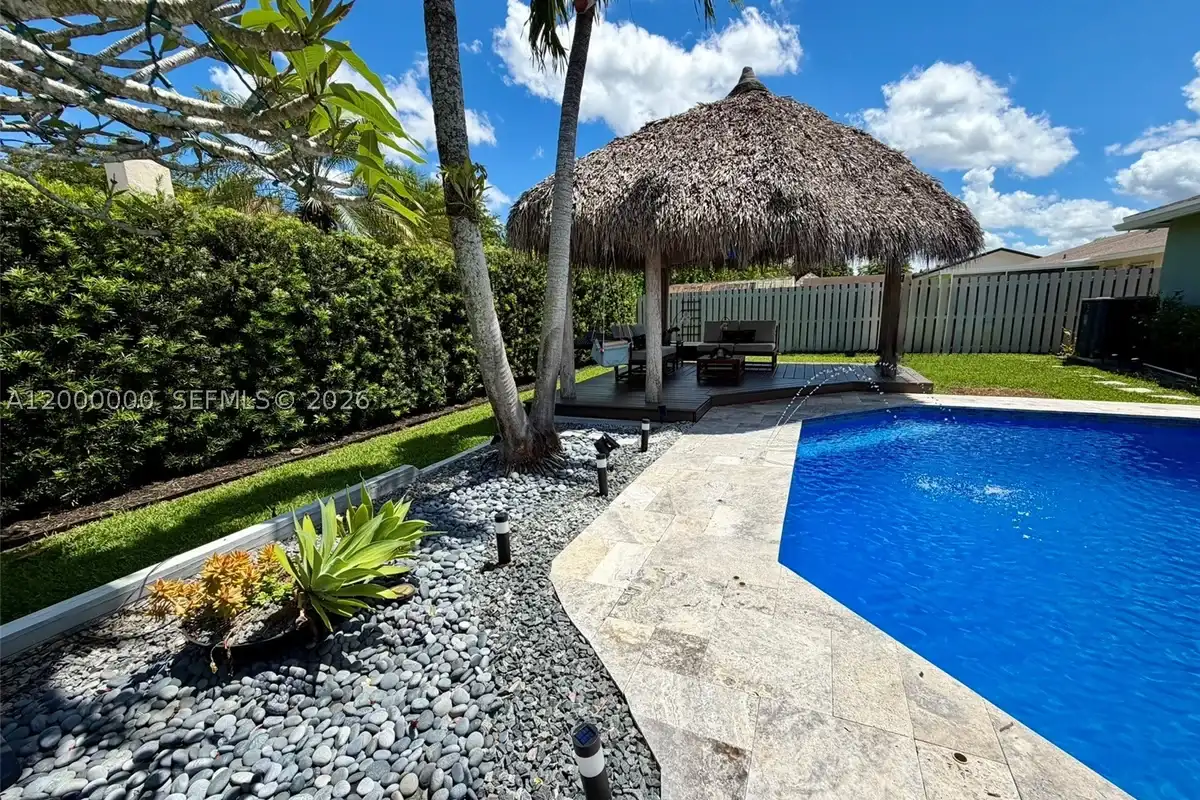 5704 SW 116th Ave, Cooper City: photo 1 of 50