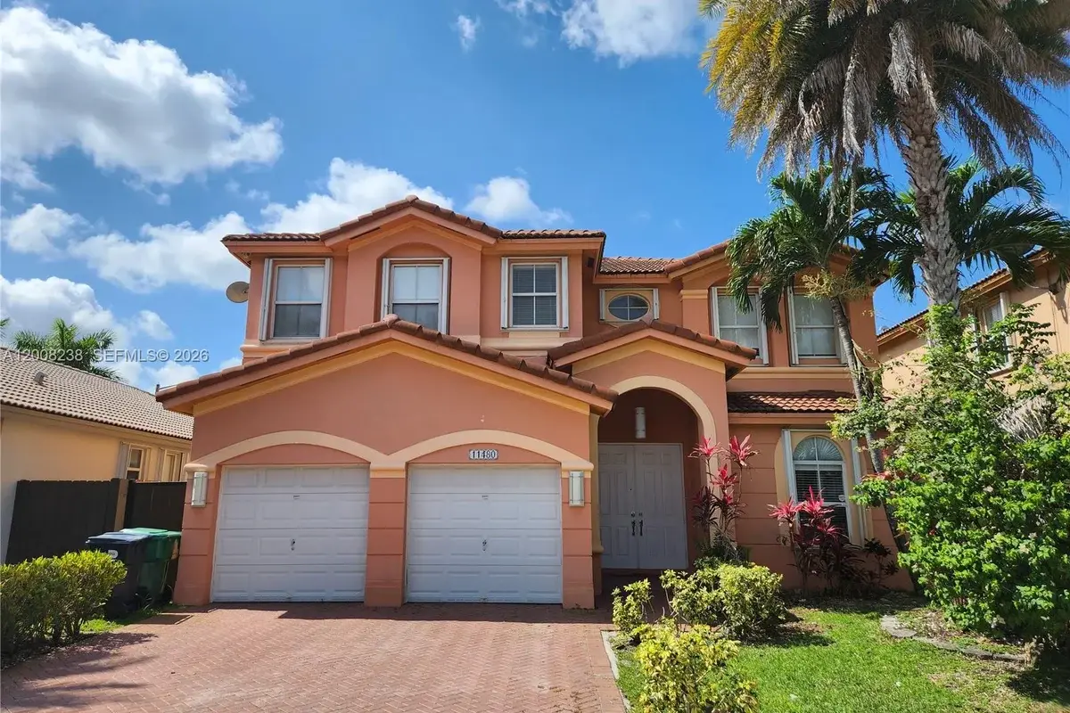 11480 NW 82th Ter, Doral: photo 1 of 40