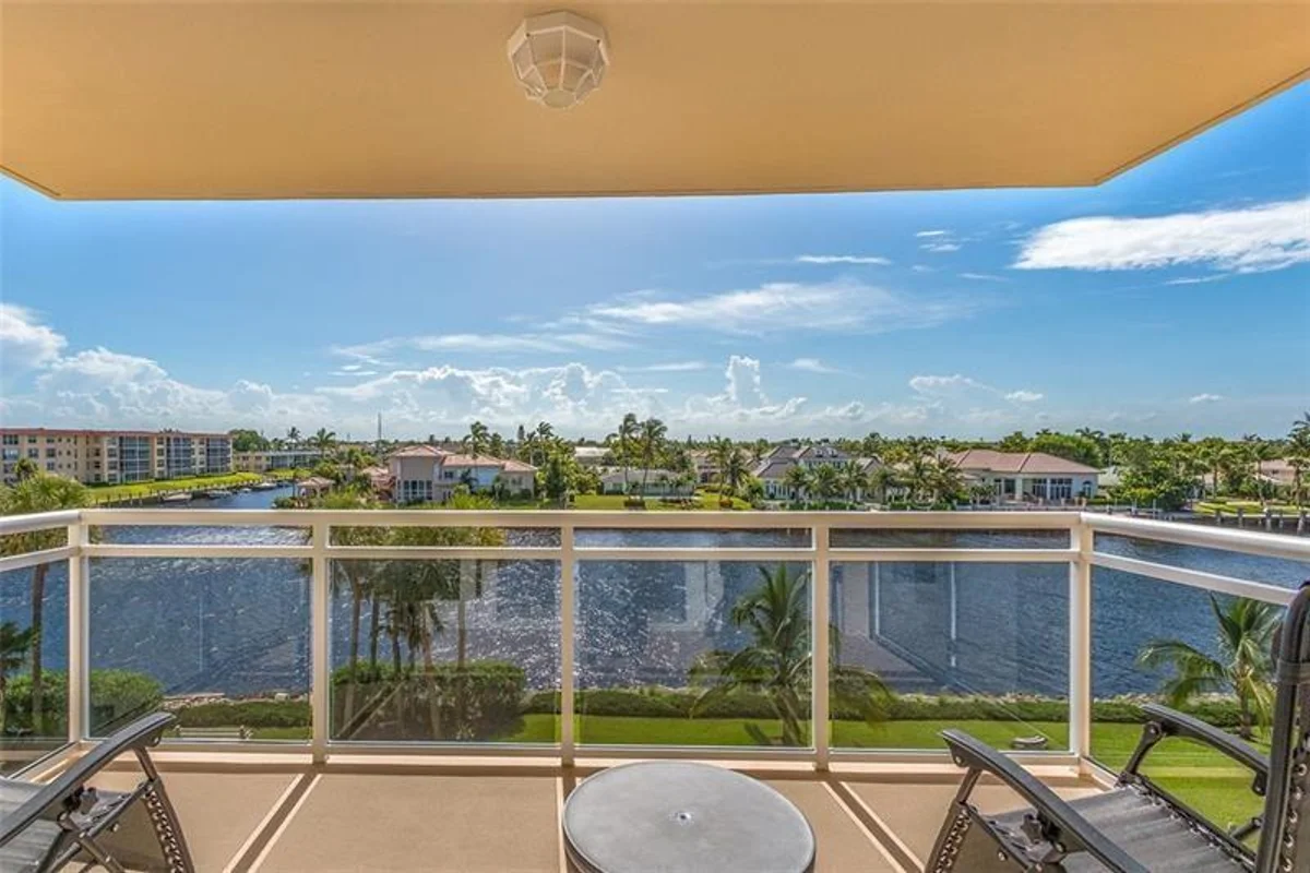 1160 Hillsboro Mile #305, Hillsboro Beach: photo 1 of 31