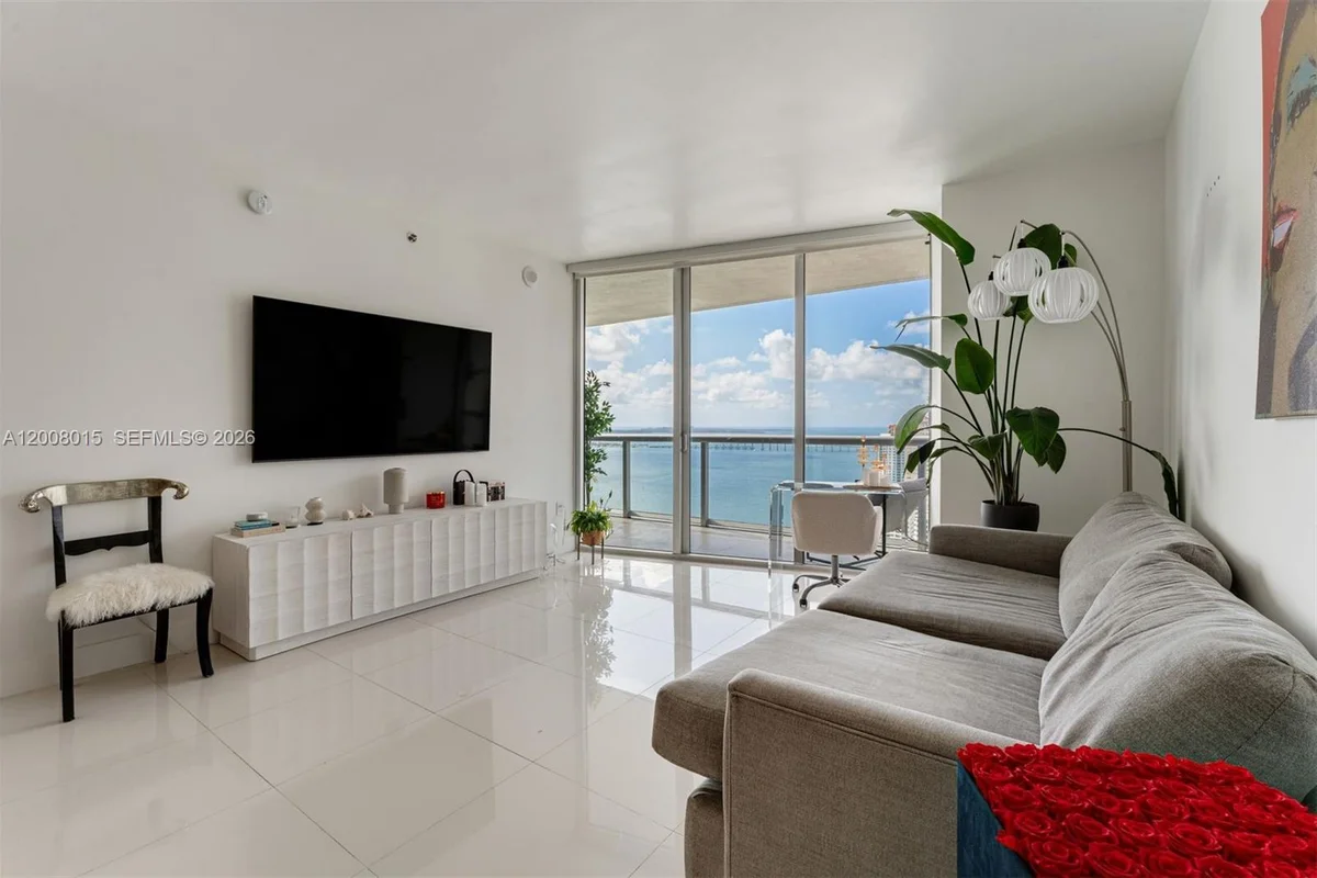495 Brickell Ave #3509, Miami: photo 1 of 24