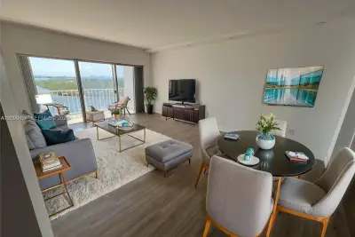 500 Bayview Dr #1120, Sunny Isles Beach: photo 1 of 45