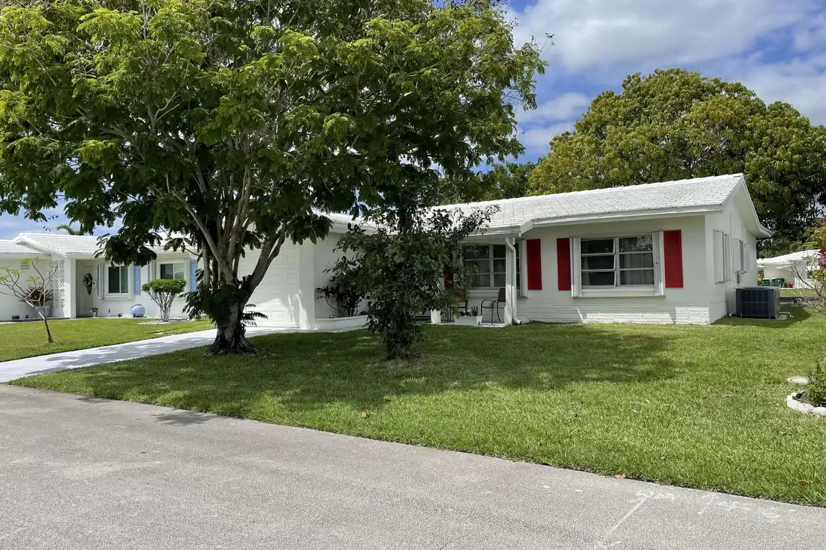 6703 NW 73rd St, Tamarac: photo 1 of 29