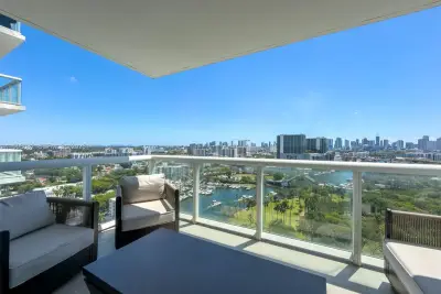1861 S River Dr #2308, Miami: photo 1 of 36
