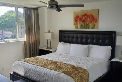 9720 S Hollybrook Lake Dr #303, Pembroke Pines: photo 1 of 11