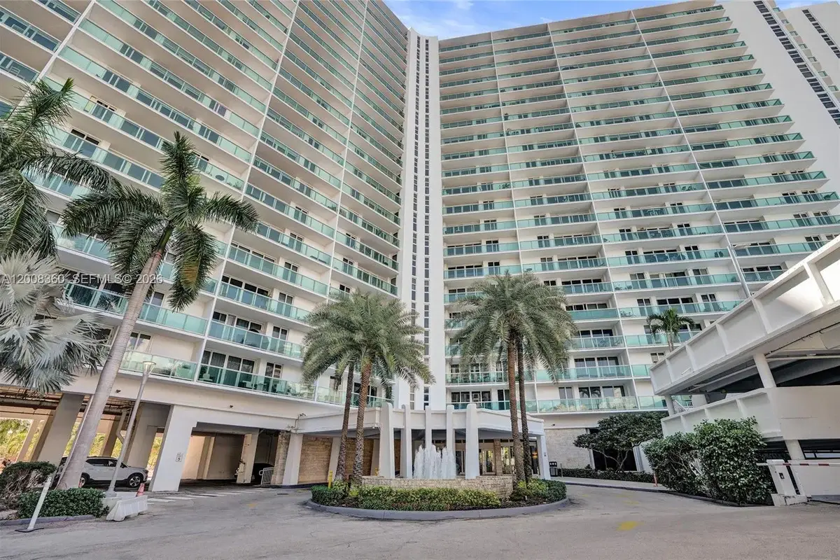 100 Bayview Dr #401, Sunny Isles Beach: photo 1 of 45