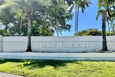 113 Lake Emerald Dr #209, Oakland Park: photo 1 of 19