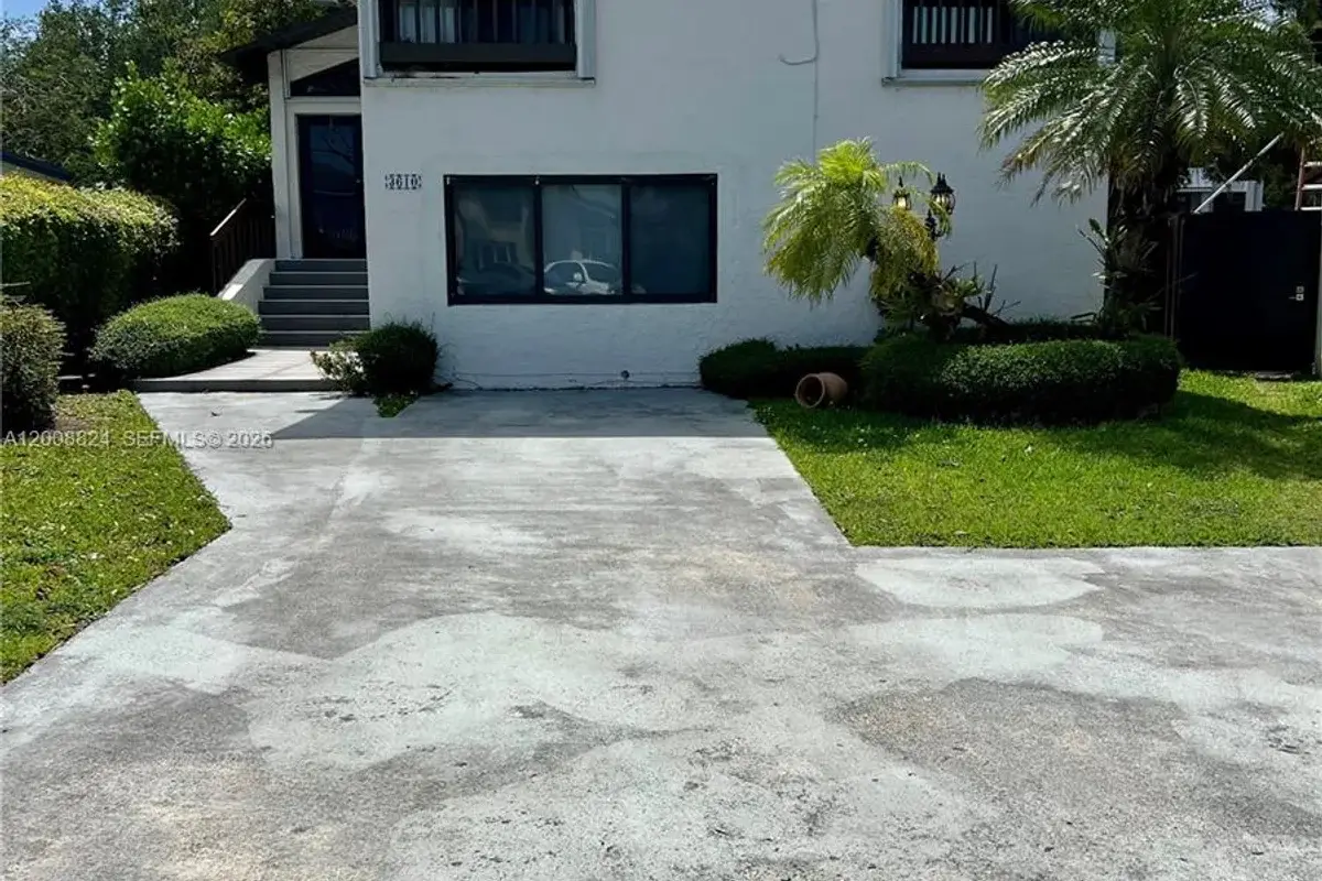 3610 SW 113th Pl, Miami: photo 1 of 49
