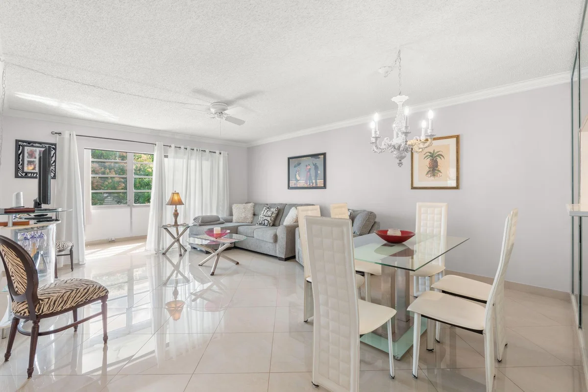 4191 NW 41st St #214, Lauderdale Lakes: photo 1 of 34