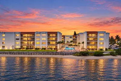 1502 S Lakeside Dr #214, Lake Worth Beach: photo 1 of 57