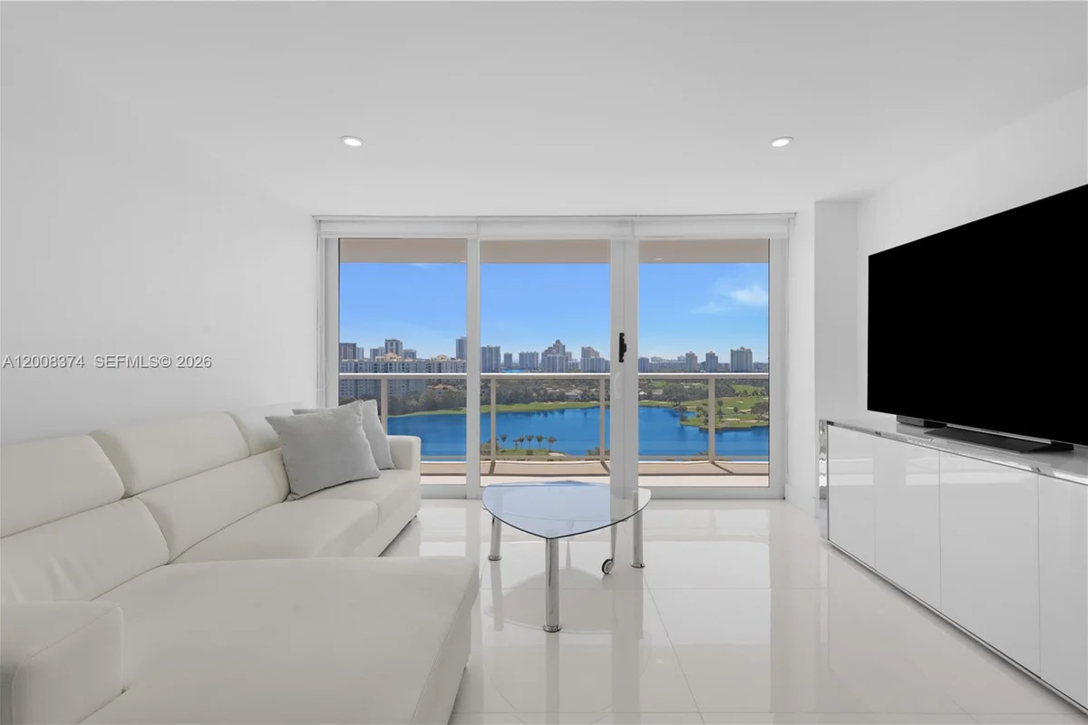 3701 N Country Club Dr #1805, Aventura: photo 1 of 39