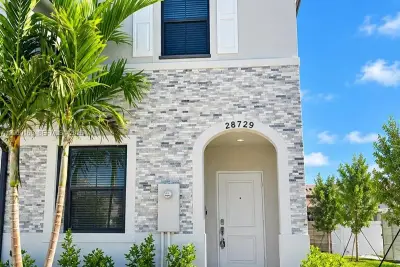 28729 SW 132nd Pl, Homestead: photo 1 of 44
