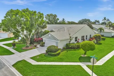 8914 Brittany Lakes Dr, Boynton Beach: photo 1 of 49