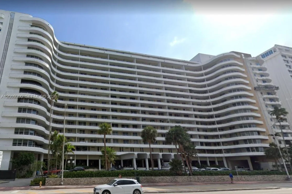 5555 Collins Ave #16J, Miami Beach: photo 1 of 1