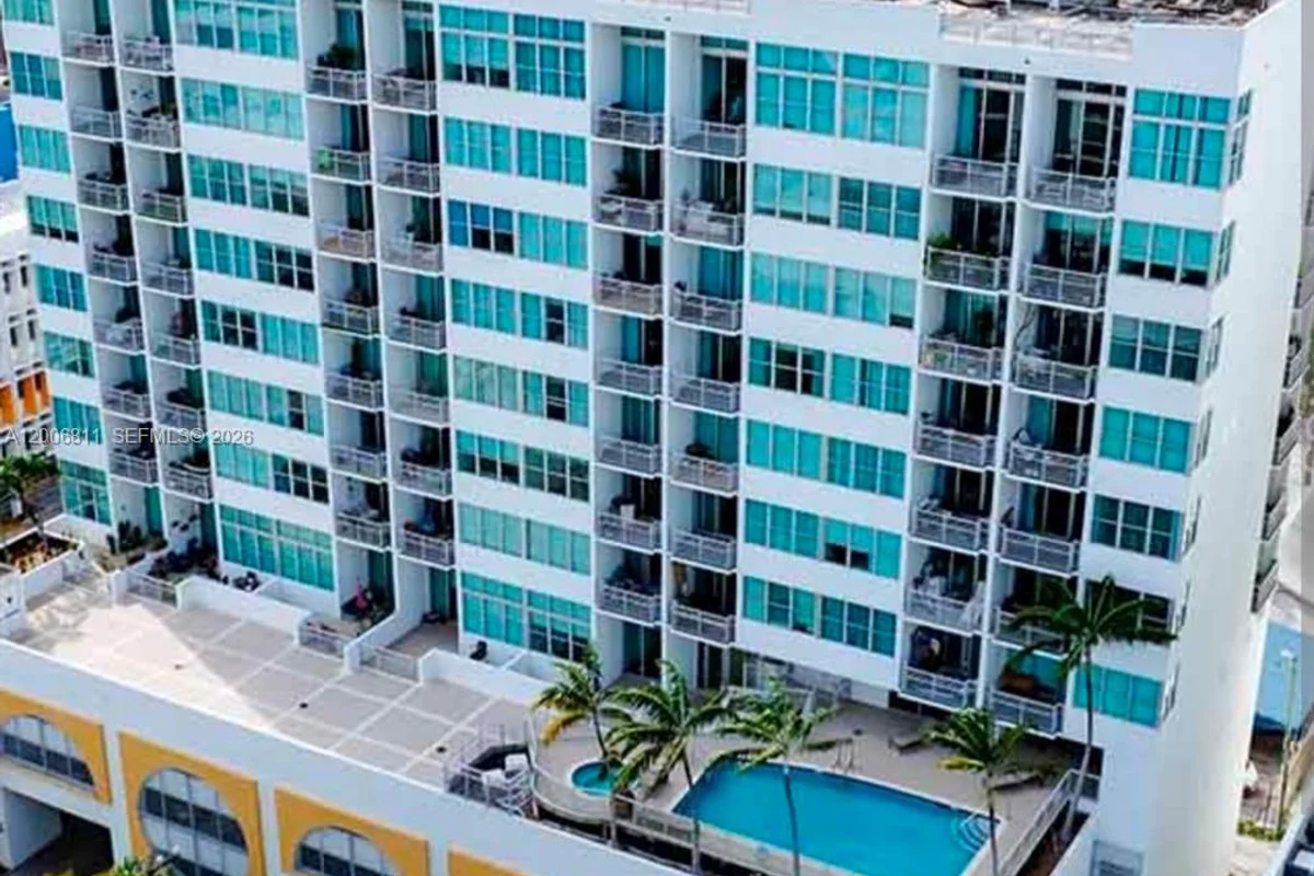 2200 NE 4th Ave #803, Miami: photo 1 of 27