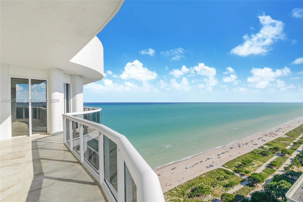 9601 Collins Ave #T4, Bal Harbour: photo 1 of 16