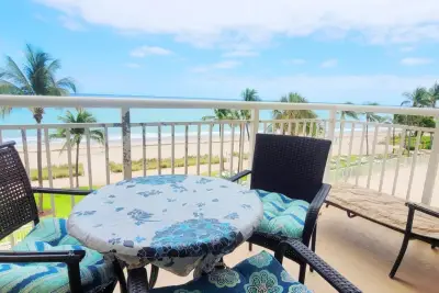 1051 Hillsboro Mile #407e, Hillsboro Beach: photo 1 of 16