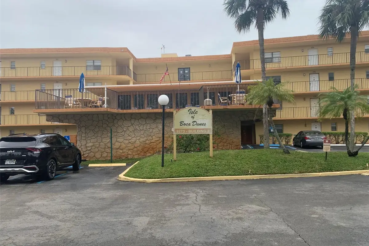 9273 SW 8th St #206, Boca Raton: photo 1 of 24