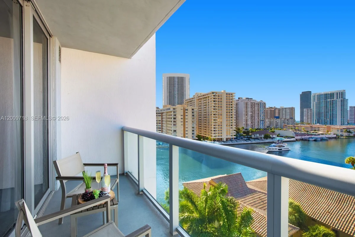 2602 E Hallandale Beach Blvd #R803, Hallandale Beach: photo 1 of 9