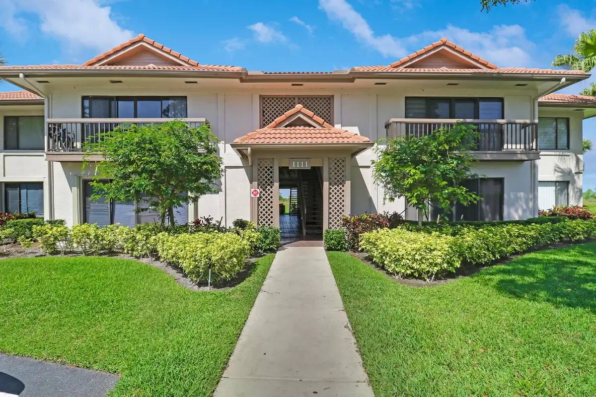 1111 Duncan Cir #104, Palm Beach Gardens: photo 1 of 55