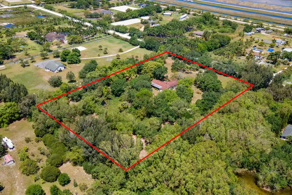 16688 Rustic Rd, Wellington: photo 1 of 14
