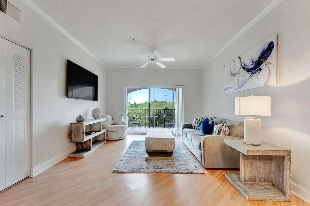 2417 Tuscany Way, Boynton Beach: photo 1 of 10
