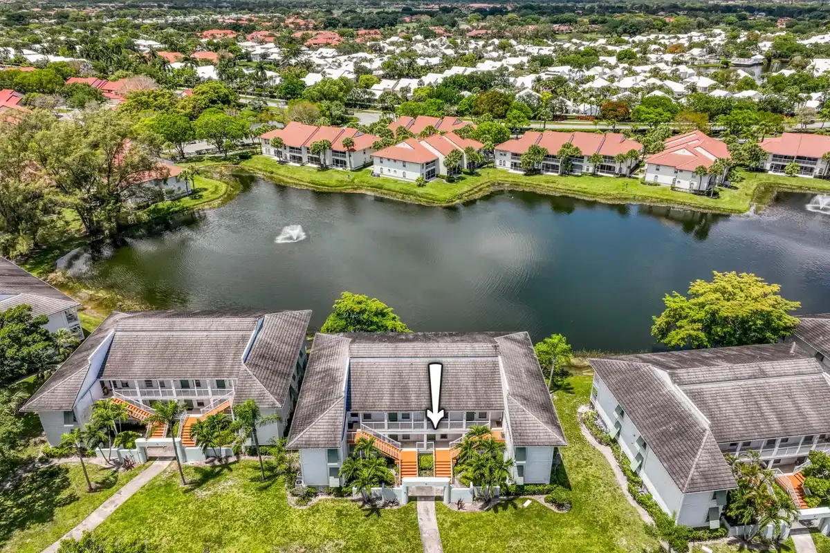 170 Cypress Point Dr, Palm Beach Gardens: photo 1 of 20