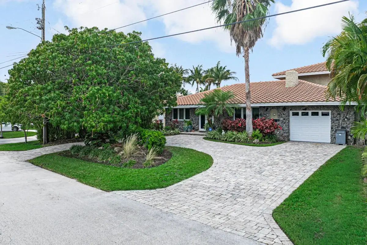 491 SE 16th Ave, Pompano Beach: photo 1 of 64