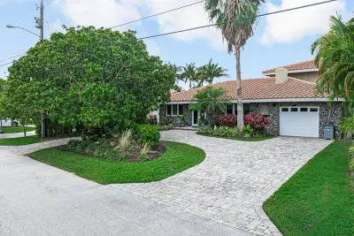 491 SE 16th Ave, Pompano Beach: photo 1 of 64