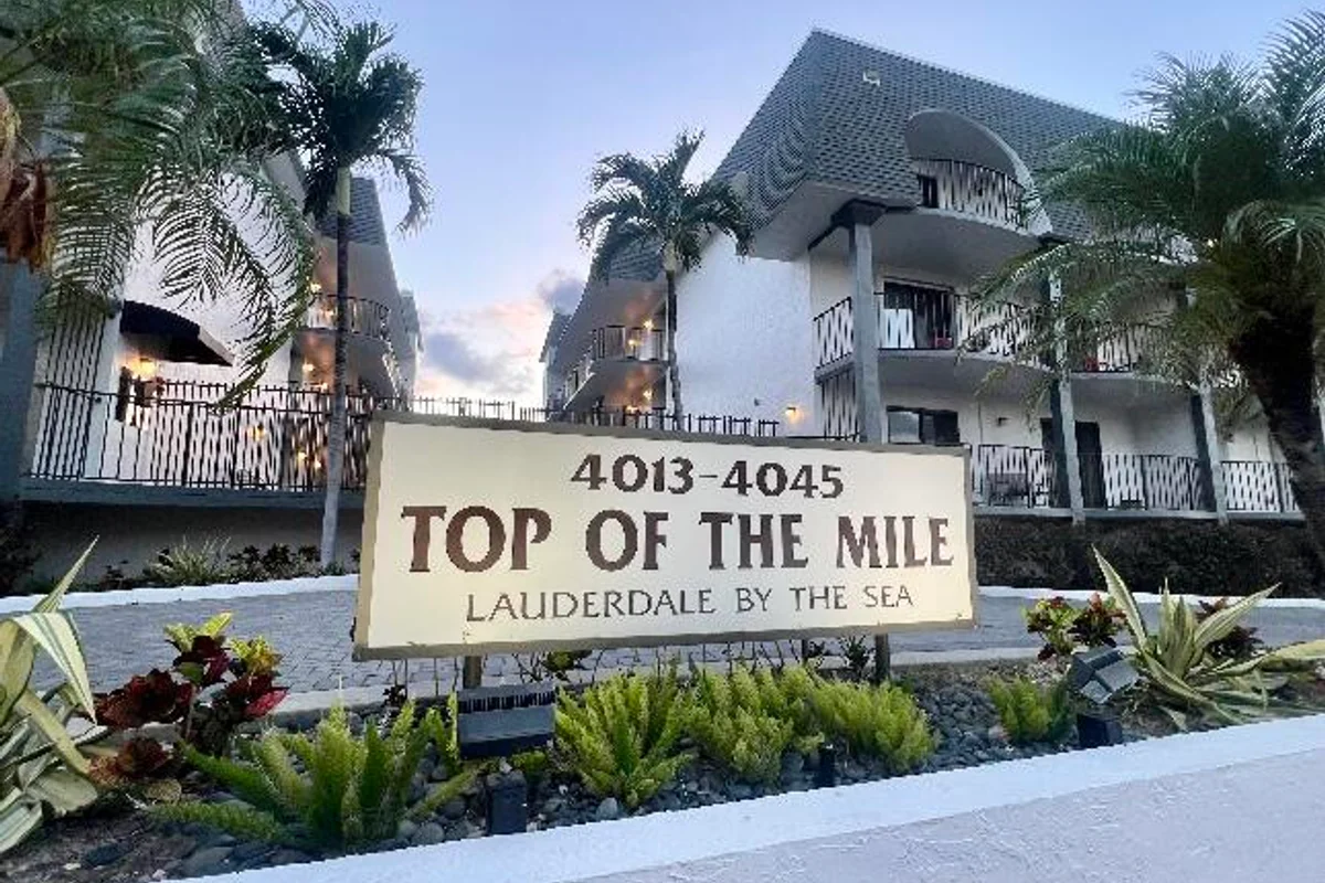 4013 N Ocean Dr N #109, Lauderdale-by-the-Sea: photo 1 of 51