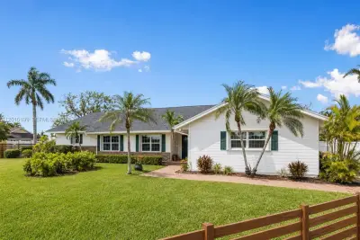 29490 SW 193 Ave, Homestead: photo 1 of 27